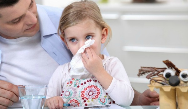 Аллергический бронхит у детей: симптомы и лечение